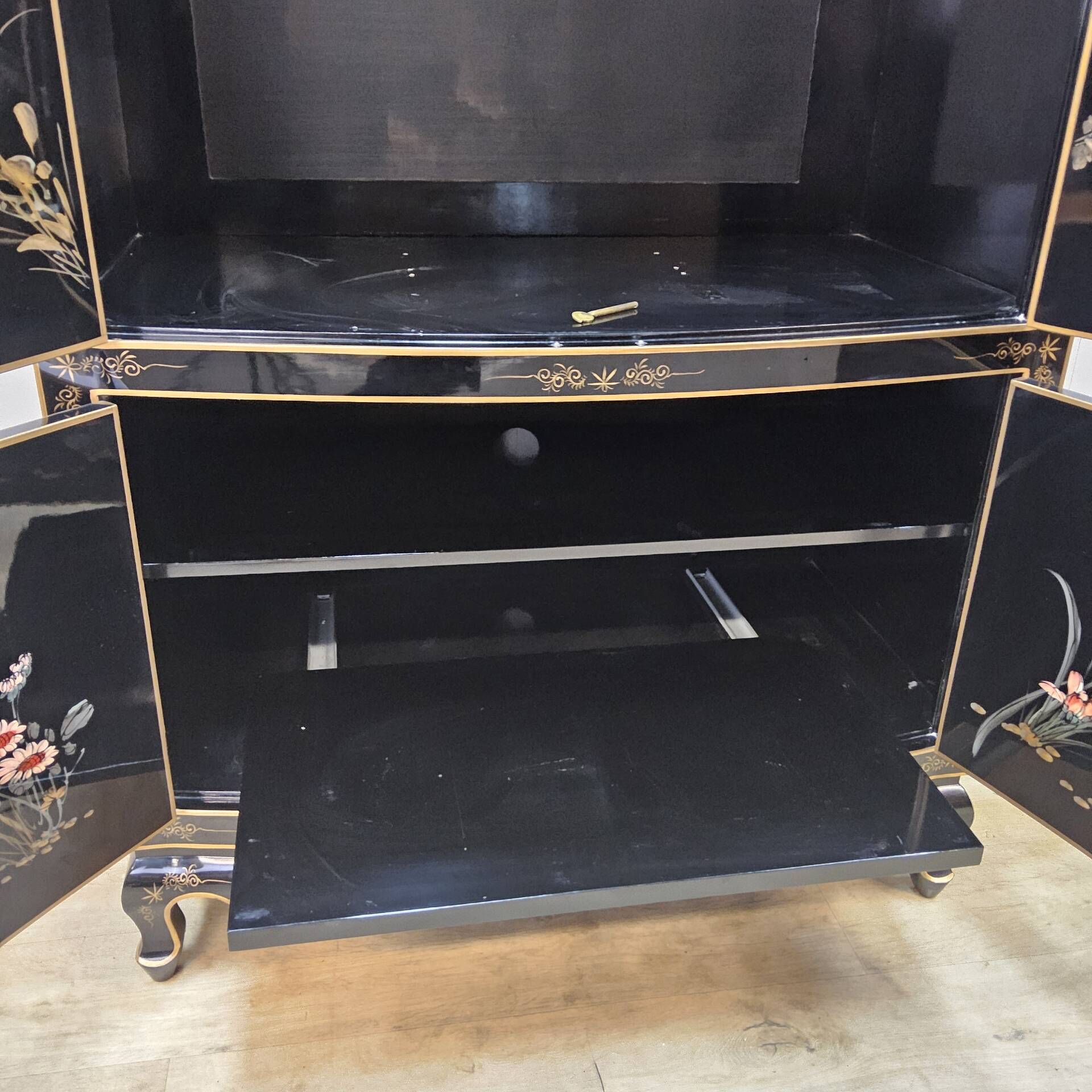 Vintage Chinese lacquer cabinet with black flowers and birds / bohemian