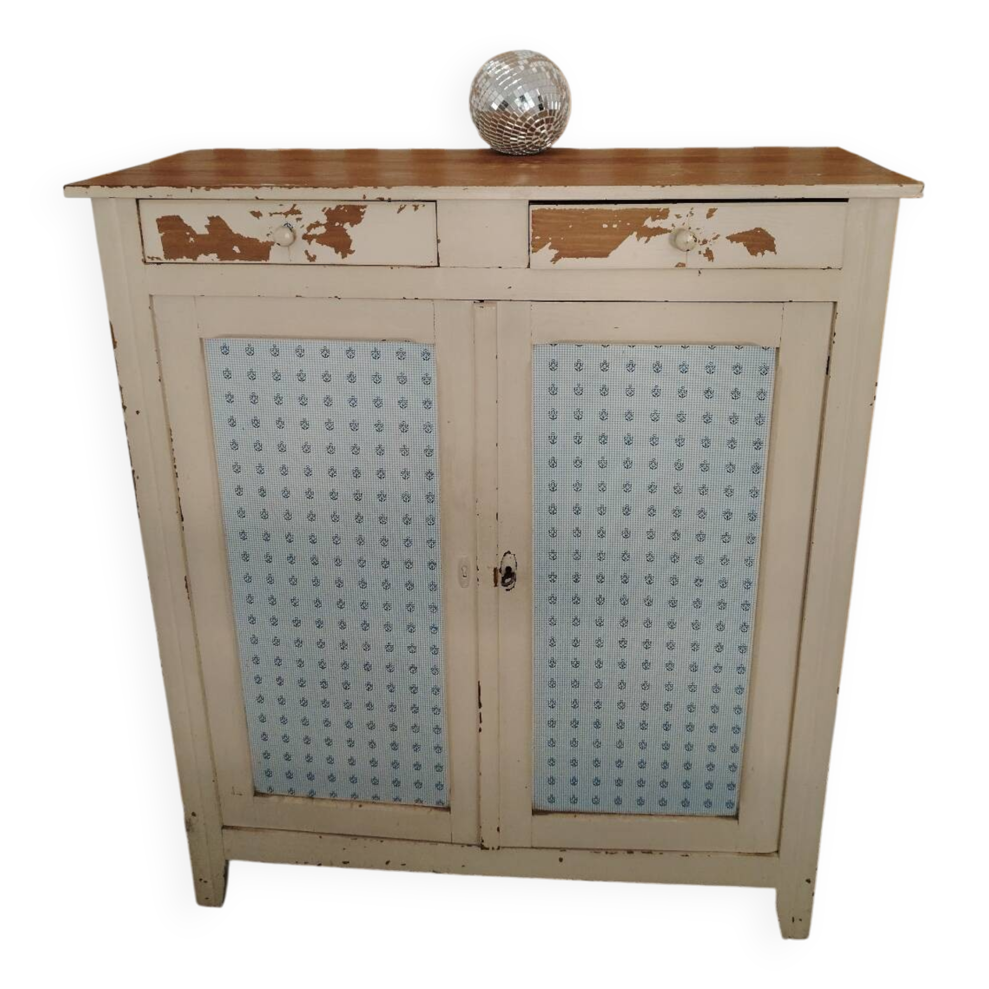 Parisian furniture