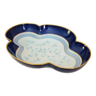 Antique quadrilobed dish in Limoges porcelain, signed, hand painted cobalt blue