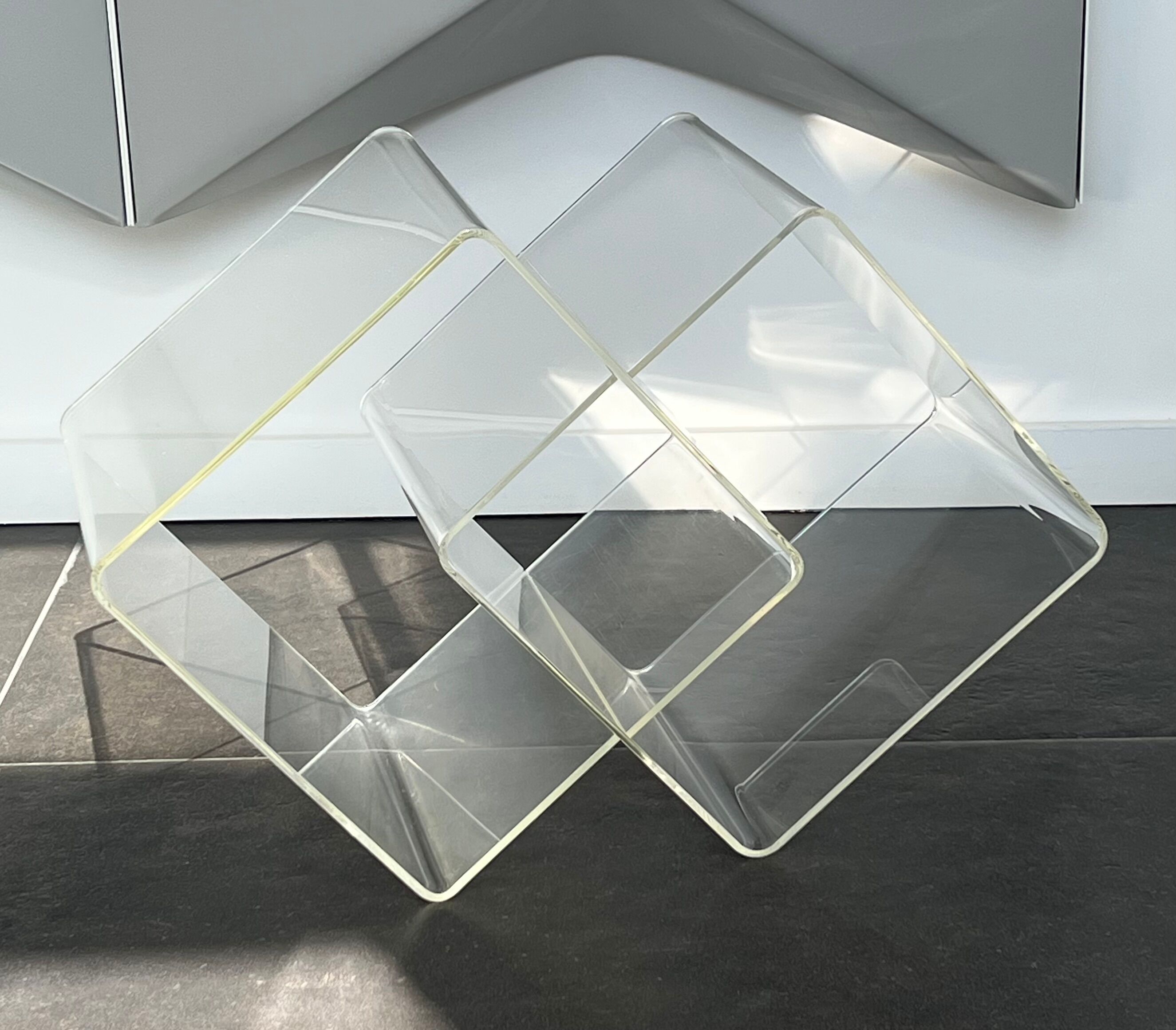 Side table, cube shelf in plexiglass by Michel Dumas, France 70s