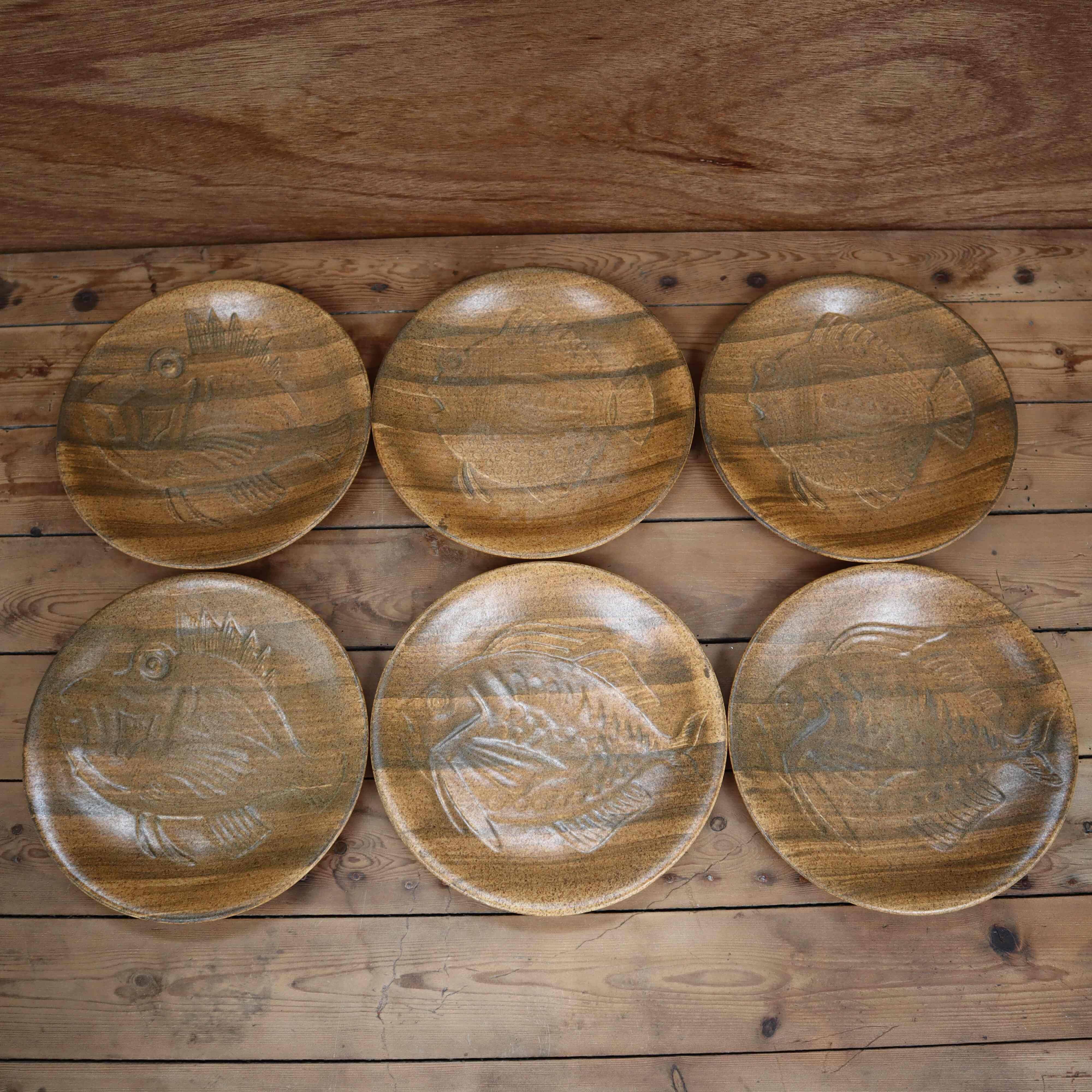 Six vintage ceramic fish plates Chantilly