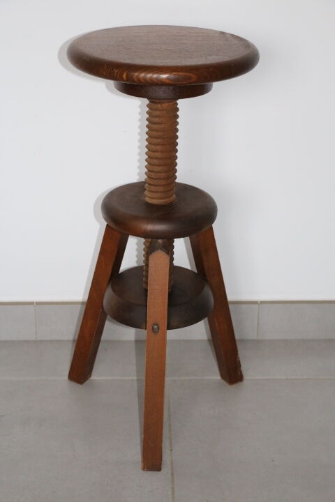 Tripod wood screw stool 1950