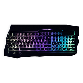 A 100% GAMING KEYBOARD