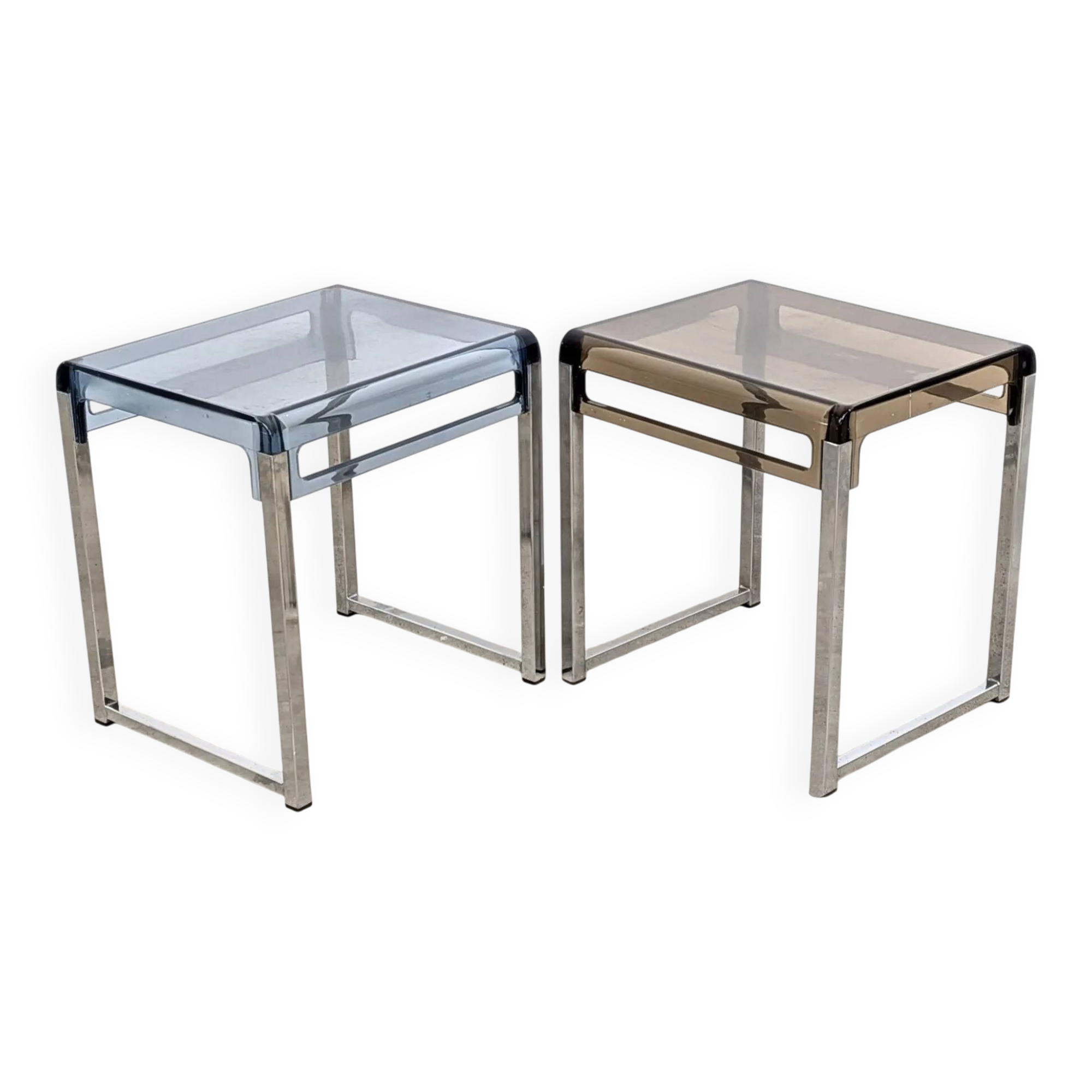 Lot de 2 tables d’appoint Marc Berthier années 60