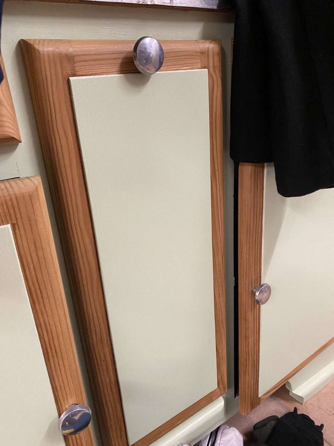 Vintage Mado sideboard 💥