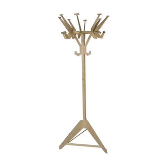 Industrial parrot coat rack