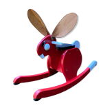 Lapin à bascule par Björn Dahlström pour Playsam
