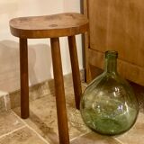 Ancien tabouret de traite tripode