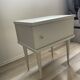Table de chevet