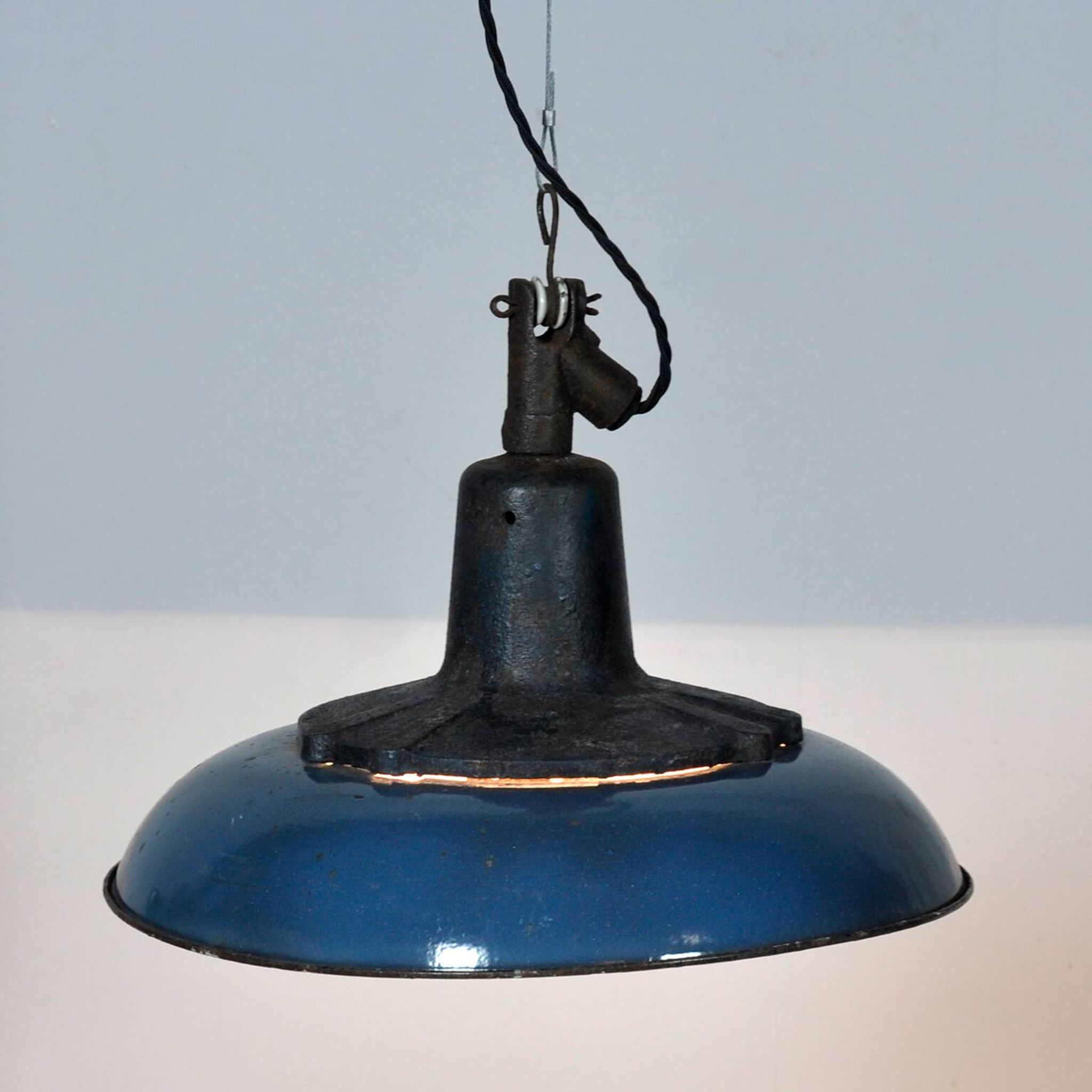Industrial pendant lamp, 1950s