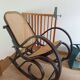Rocking-chair en bois et cannage