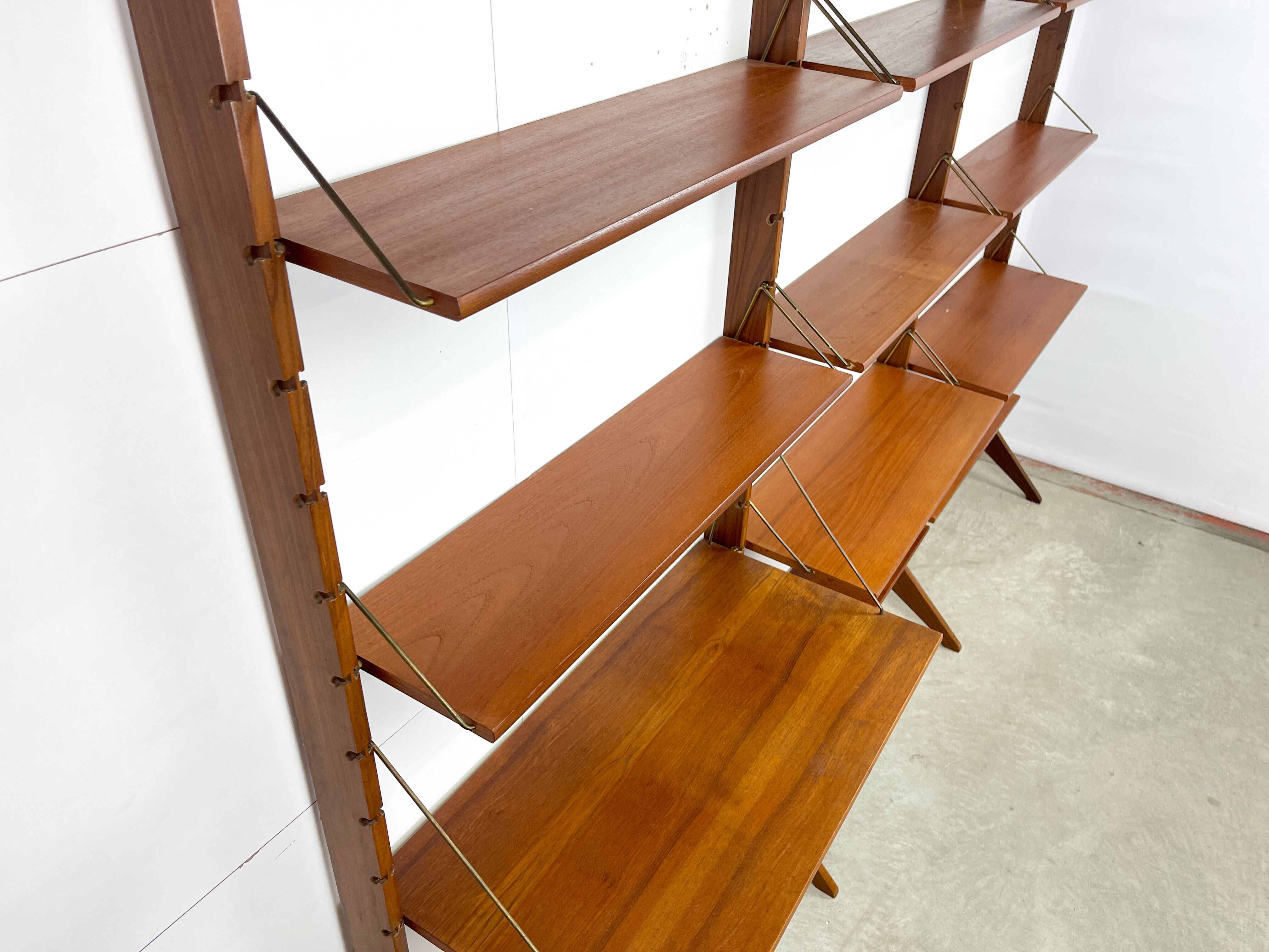 Armoire murale scandinave Blindheim Møbelfabrik