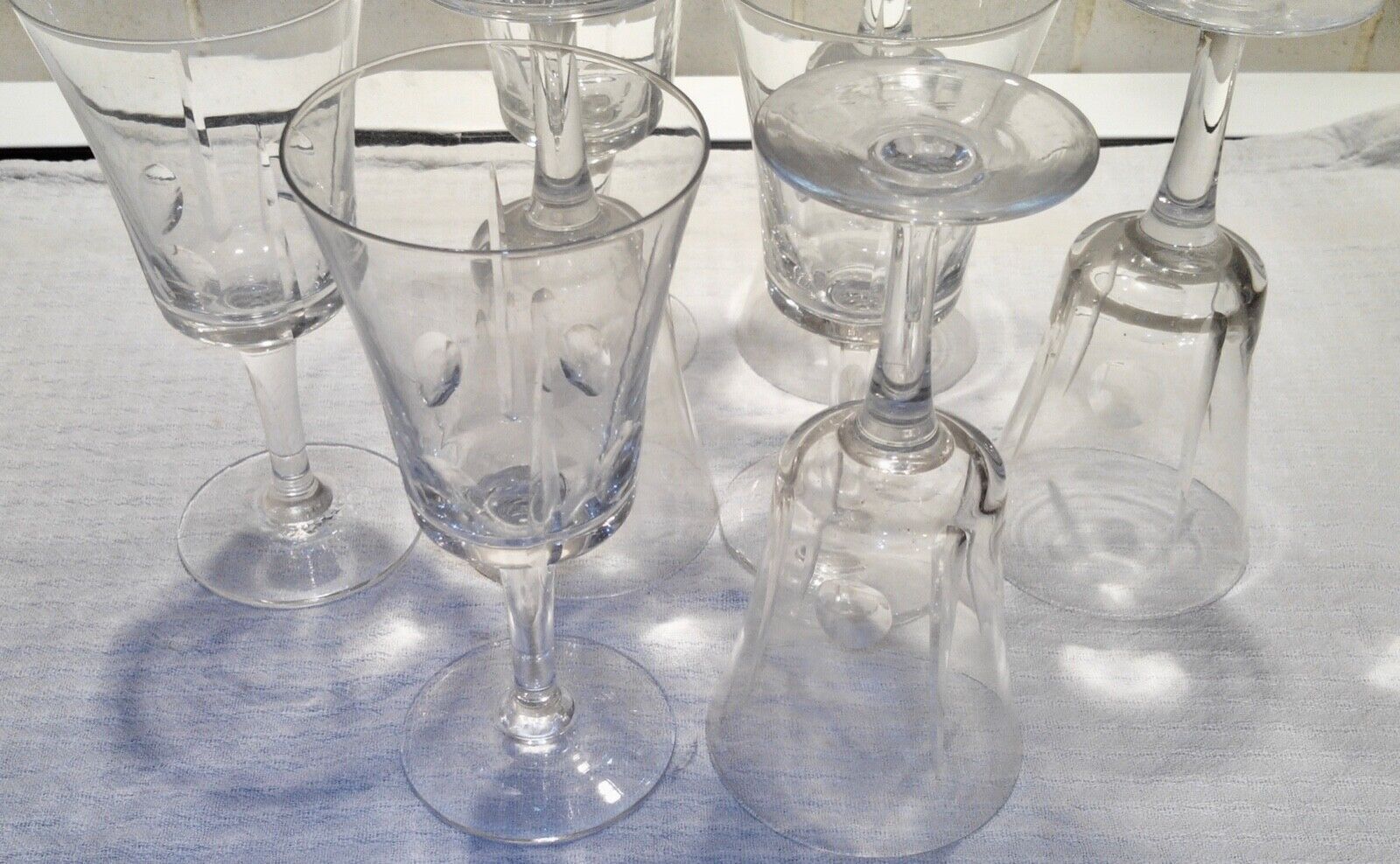 Old wine glass in baccarat crystal model art deco ht 14,5 cm