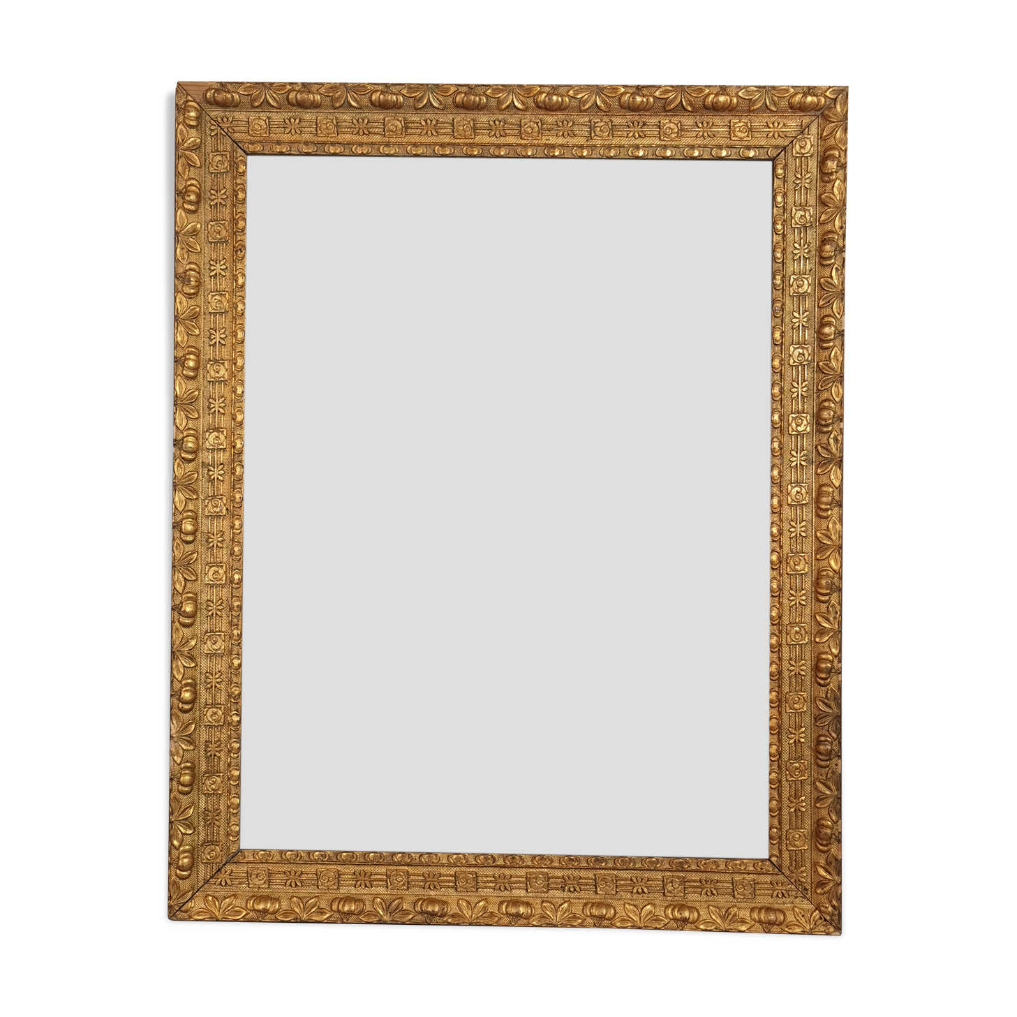 Old frame gilded stucco wood 56x46.5 cm, foliage 50.4x38.4 cm + old glass SB