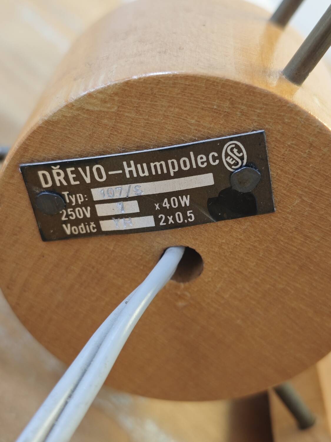 Drevo Humpolec opaline yellow table lamp type 107/S