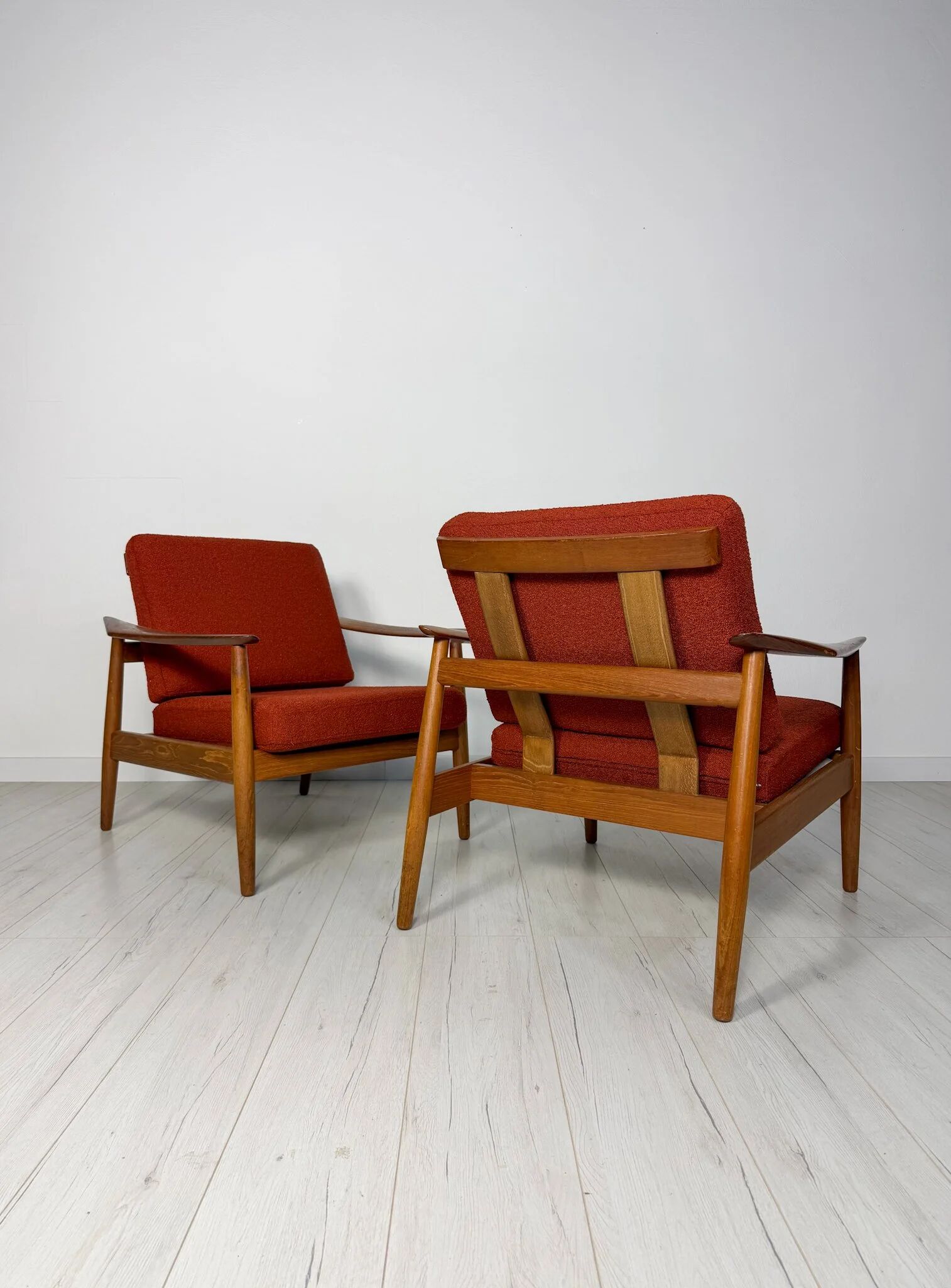2x 1960s vintage Danish FD164 teak lounge chairs Arne Vodder for CADO