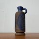 Carafe en poterie d'atelier suédois du milieu du siècle de Laholm, années 1960