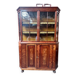 Renaissance display case. Dutch marquetry with floral motifs.