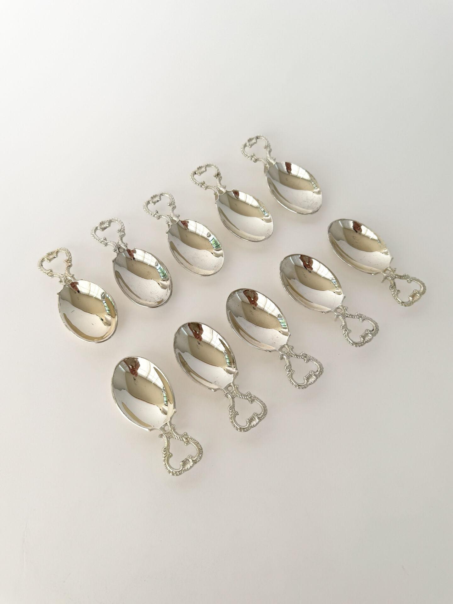 Ensemble de cuillères à amuse-bouche en argent vintage