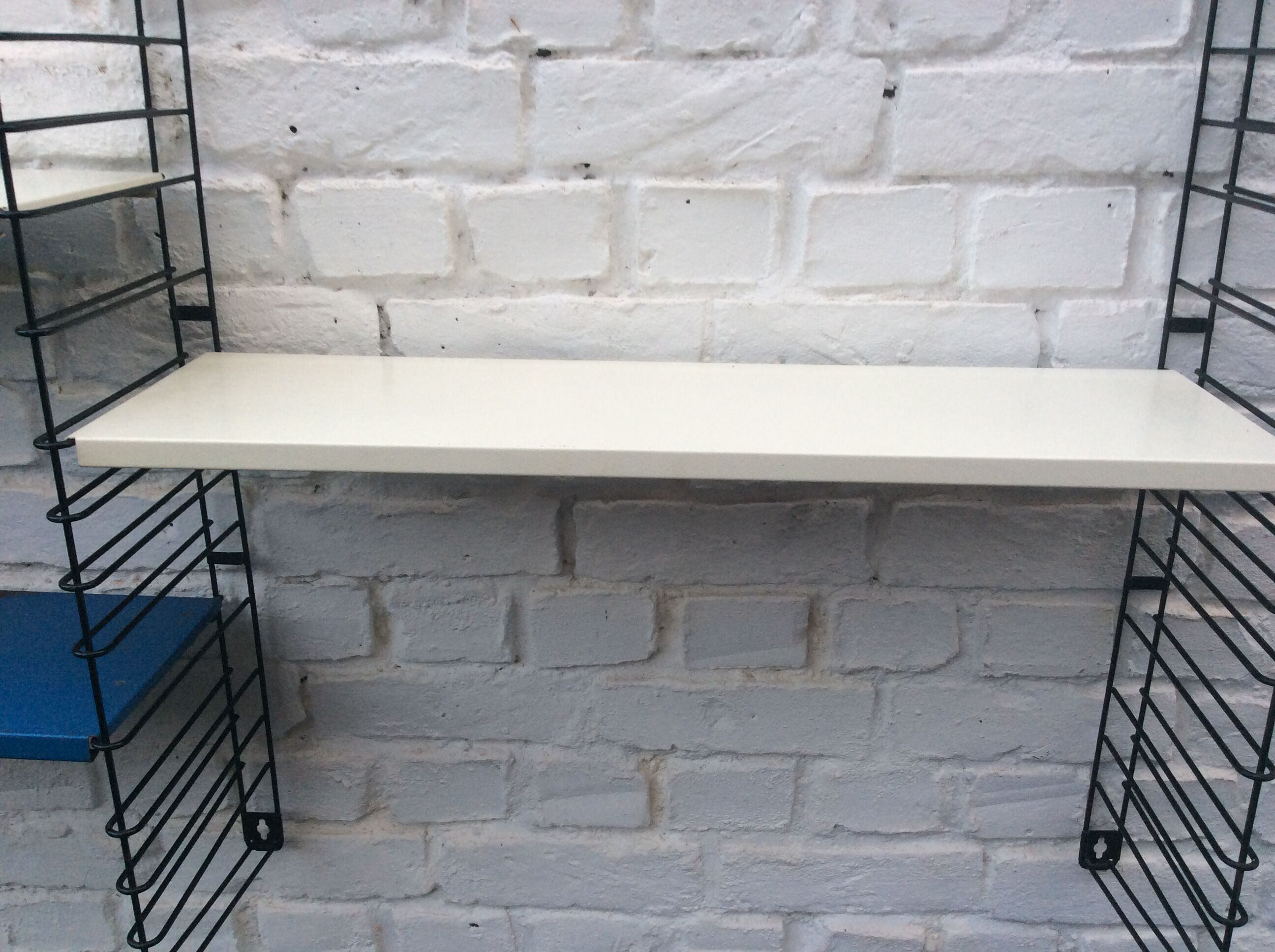 Tomado shelf of the 50s