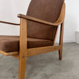 Ancien fauteuil scandinave design années 60 en hêtre massif vintage
