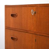 Modern antique chest of drawers with four drawers