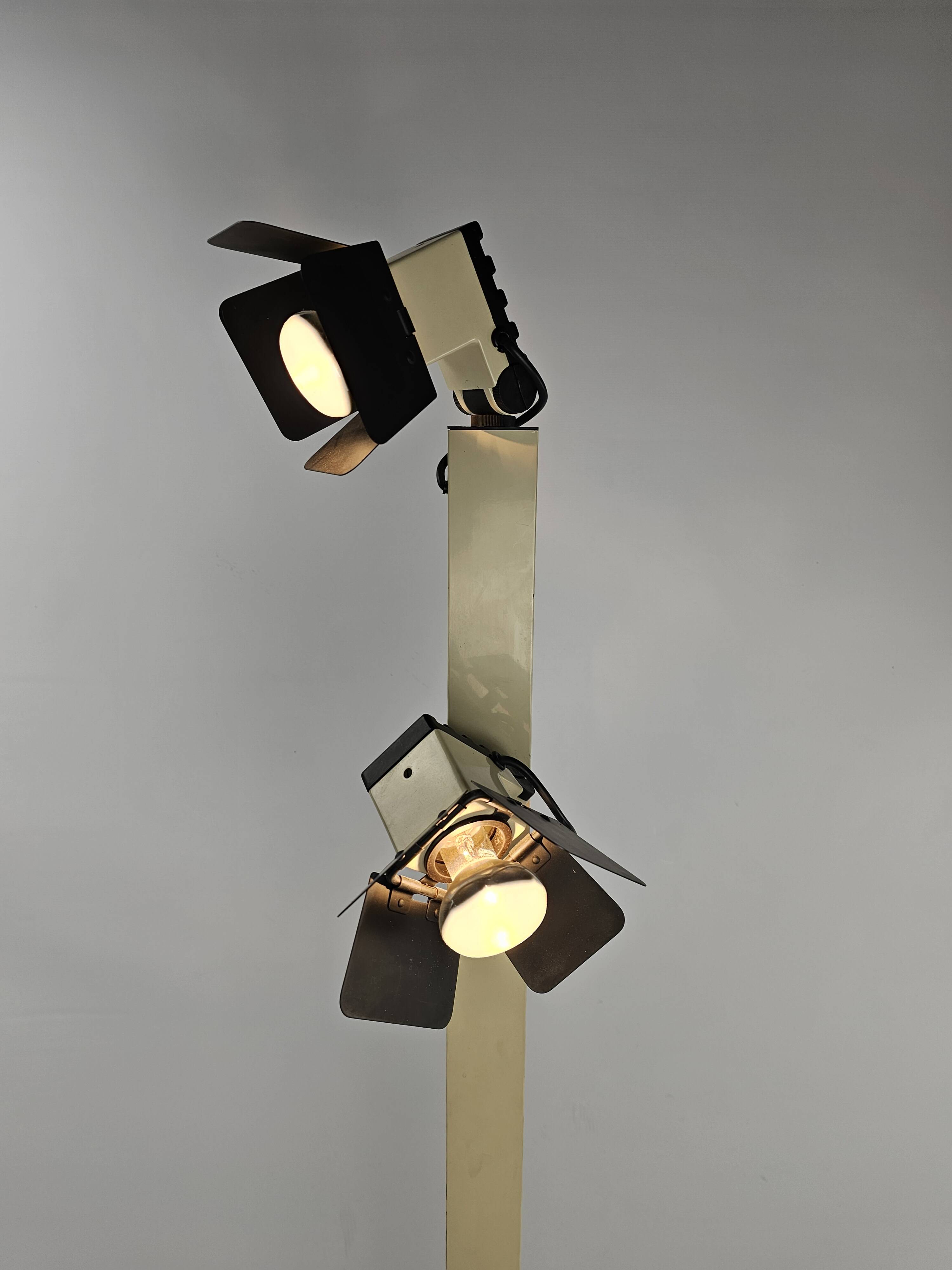 Lampadaire Bauhaus Carl Juncker Weimar Artimeta
