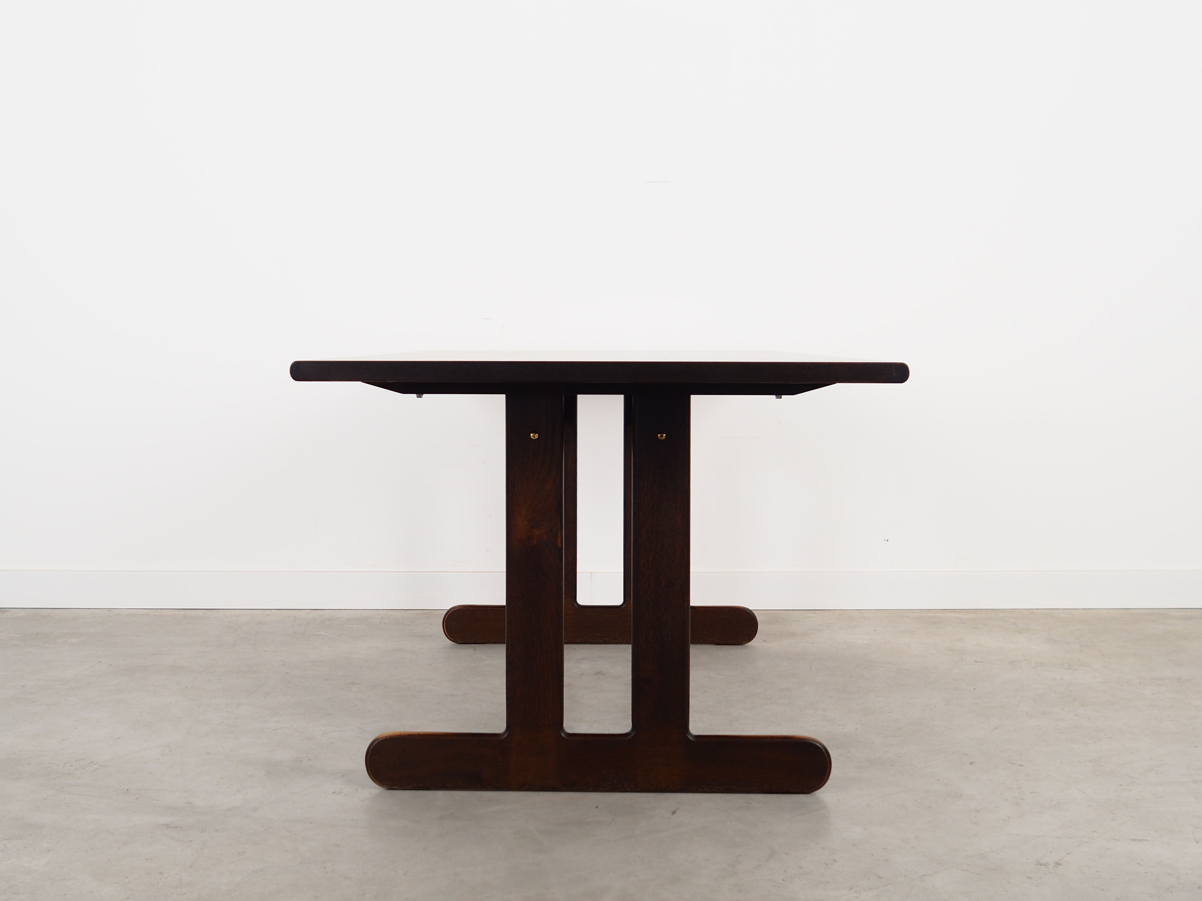 Oak table, Danish design, 1970s, production: Denmark
