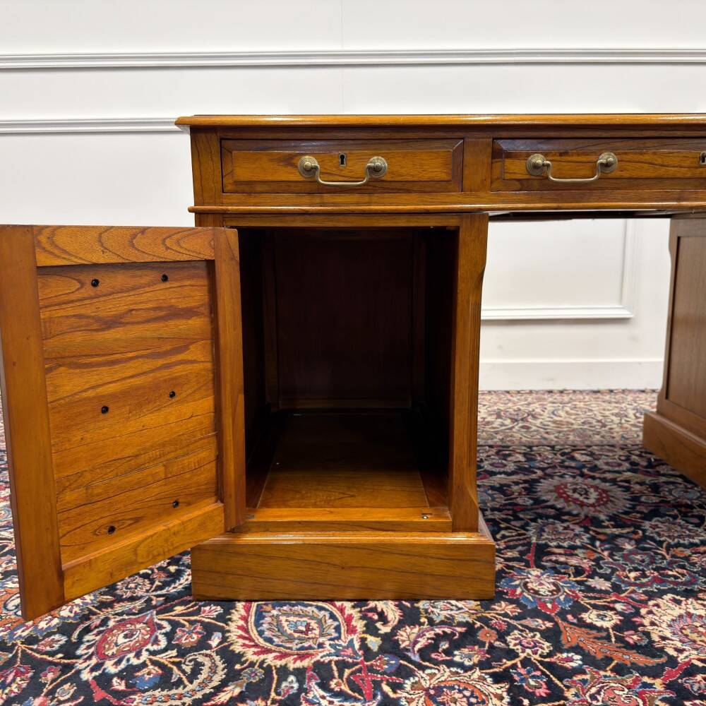 Classic English Globe Wernicke Desk