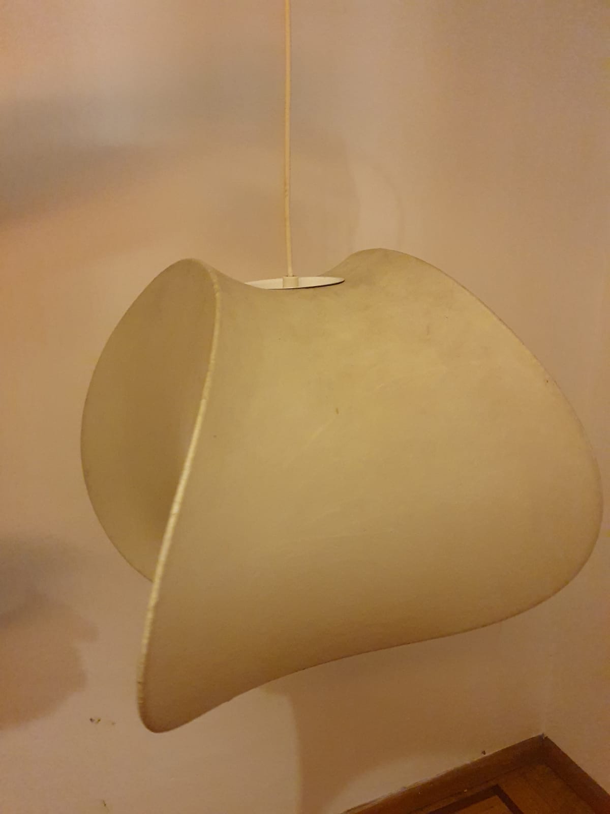 Cocoon suspension lamp, 1960 Vintage