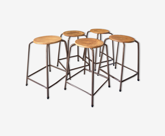 Série de 5 tabourets d'atelier métal et bois