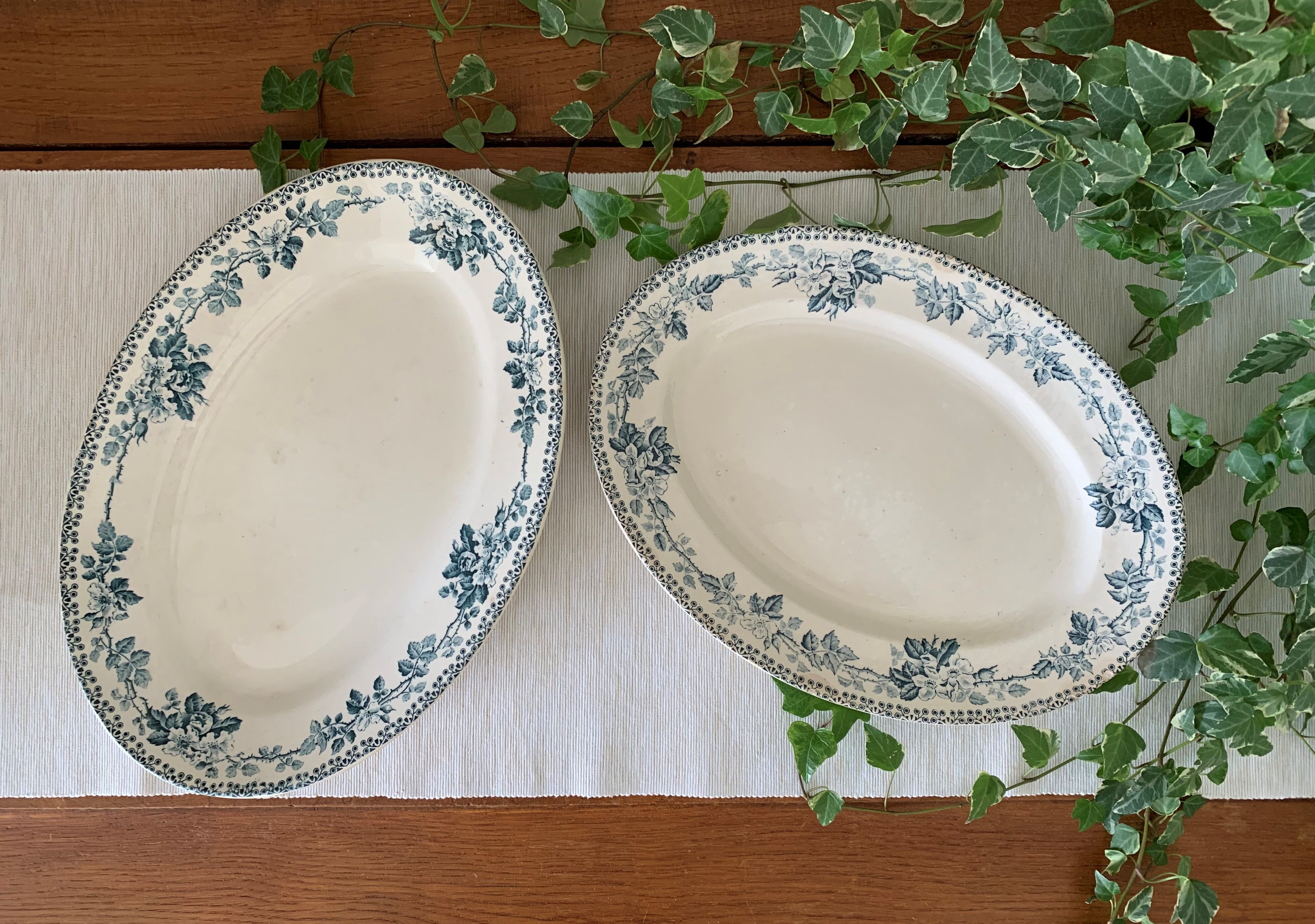 Pair of antique oval earthenware dishes from Choisy-le-Roi