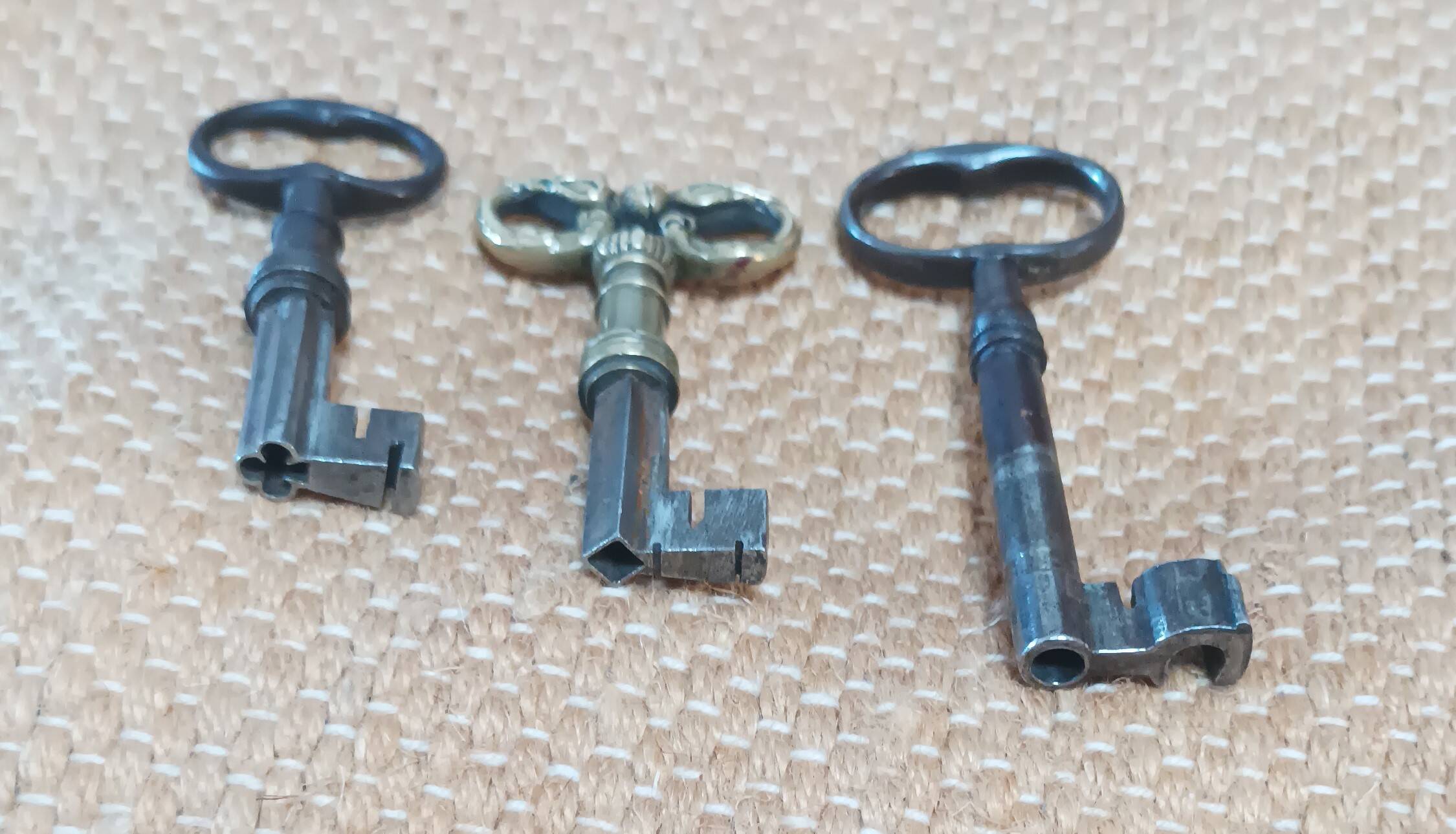 Charles X period chest of drawers