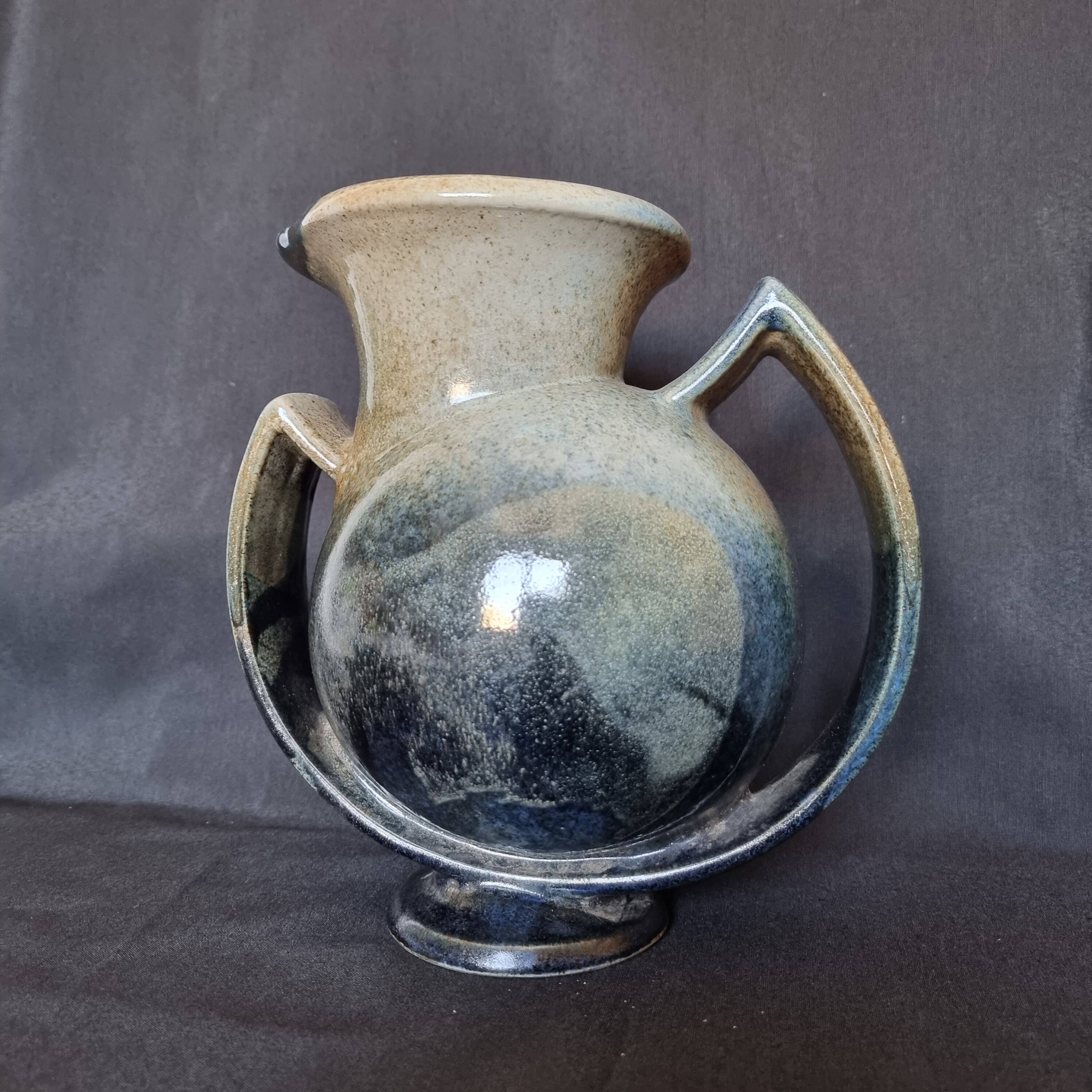 Avant-garde French ceramic pitcher from the 1960s - A simple design