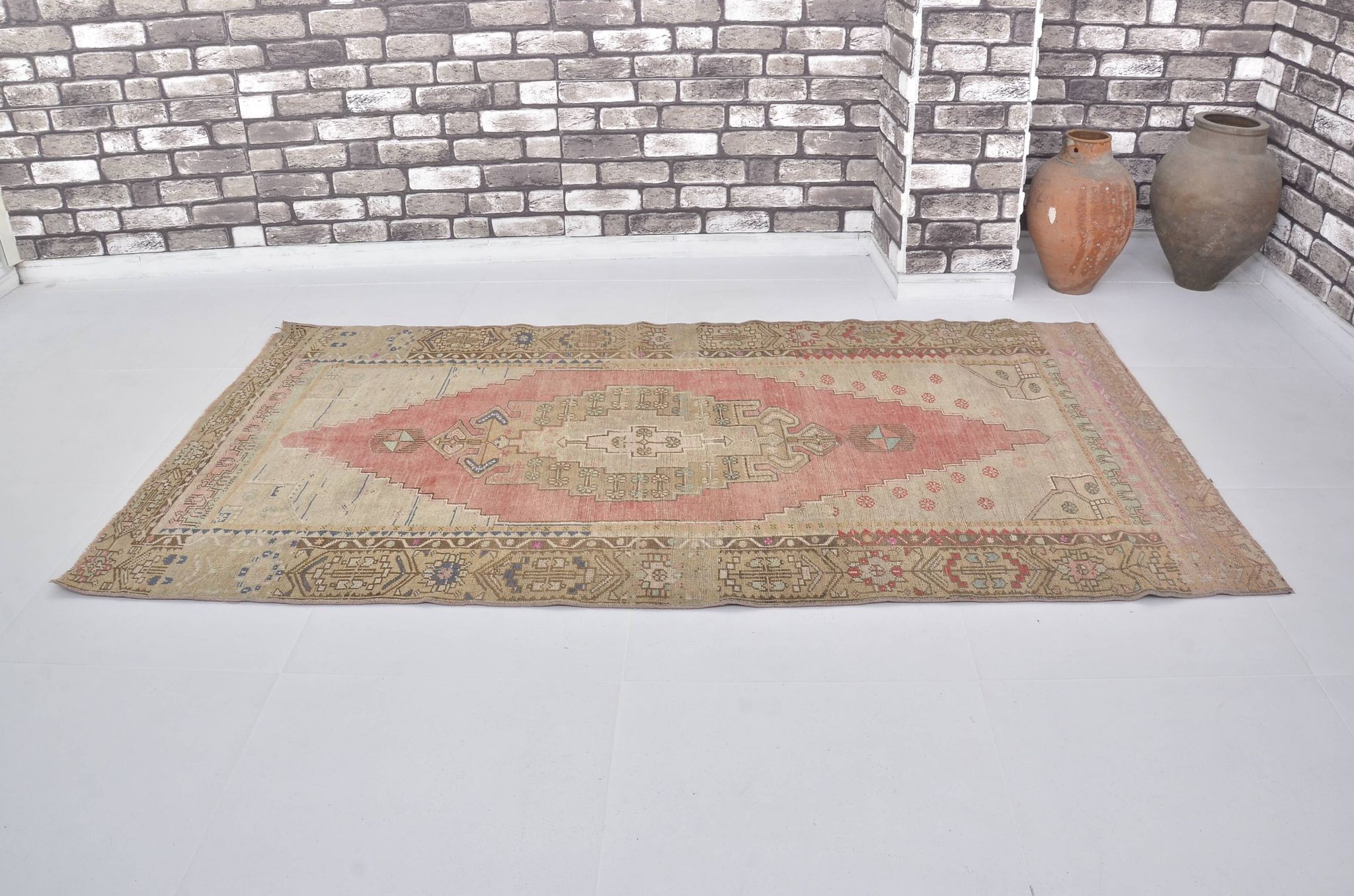 Tapis vintage en laine