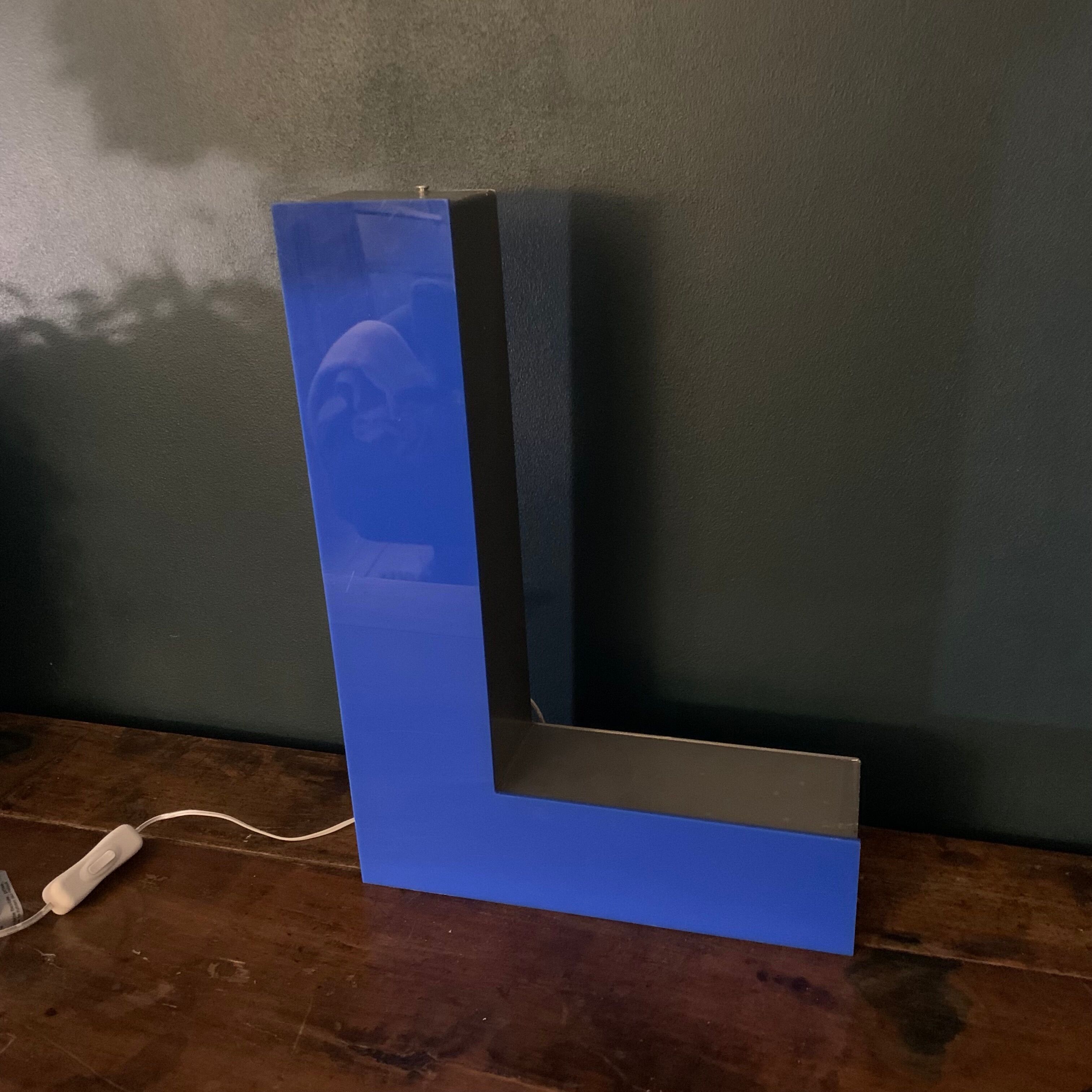 Illuminated sign letter