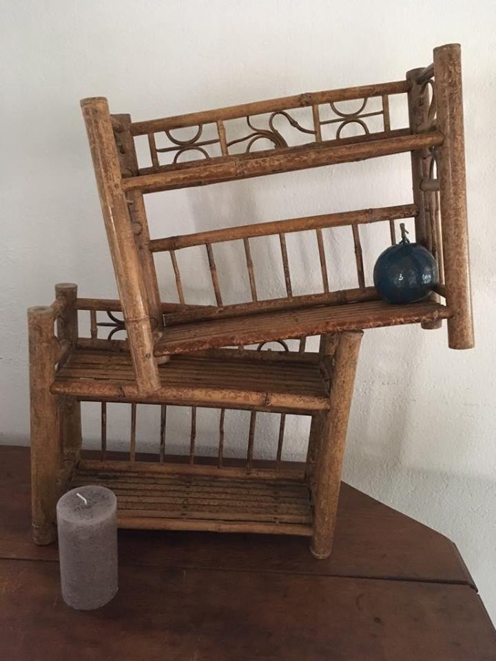 Two shelves years bamboo 70