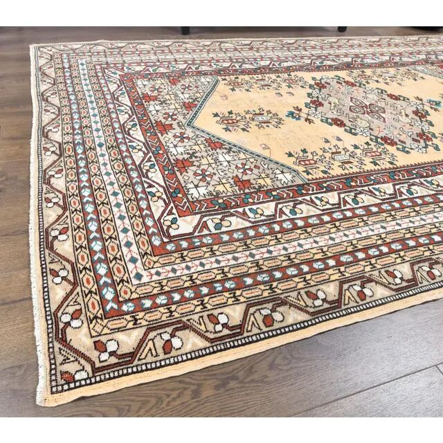 Turkish Vintage Handmade Wool Rug 150x211