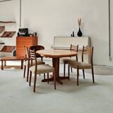 Extendable dining table, 70s
