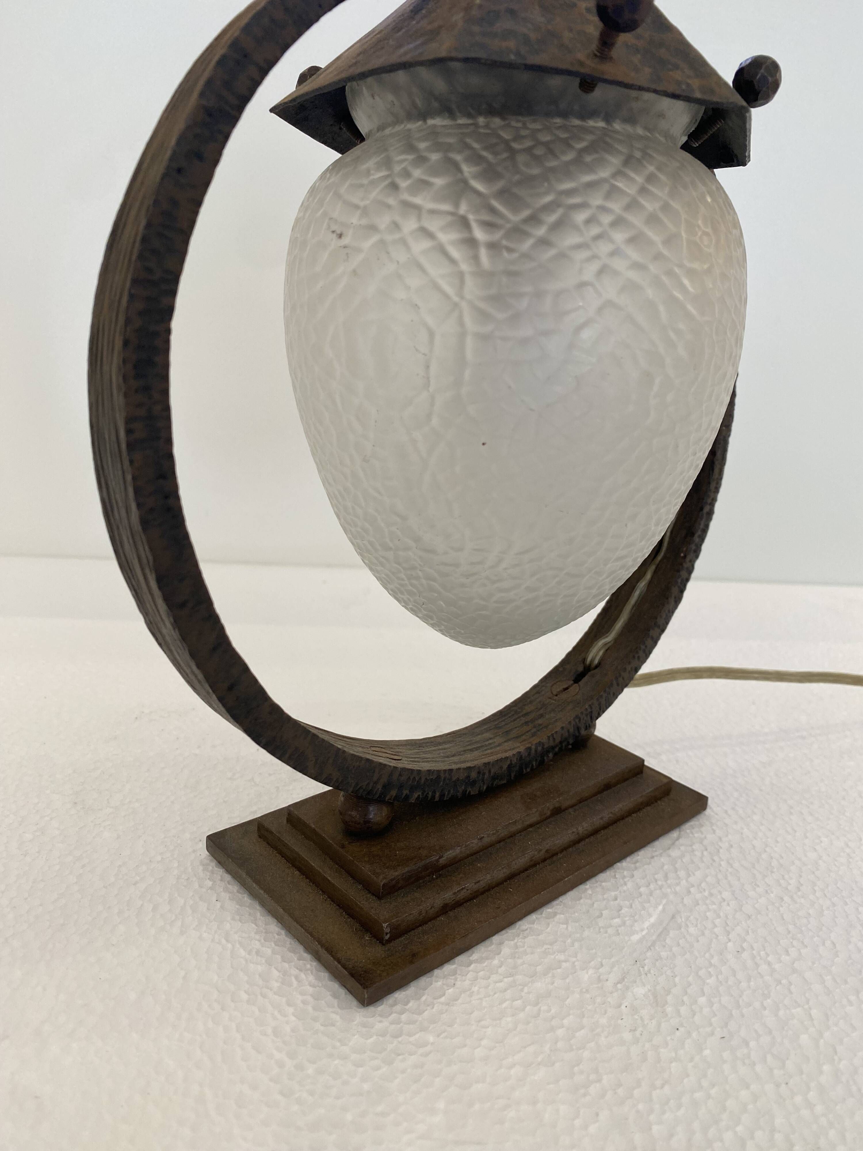 Sculptural Art Deco Table Lamp With Frosted Glass Shade, 1930s