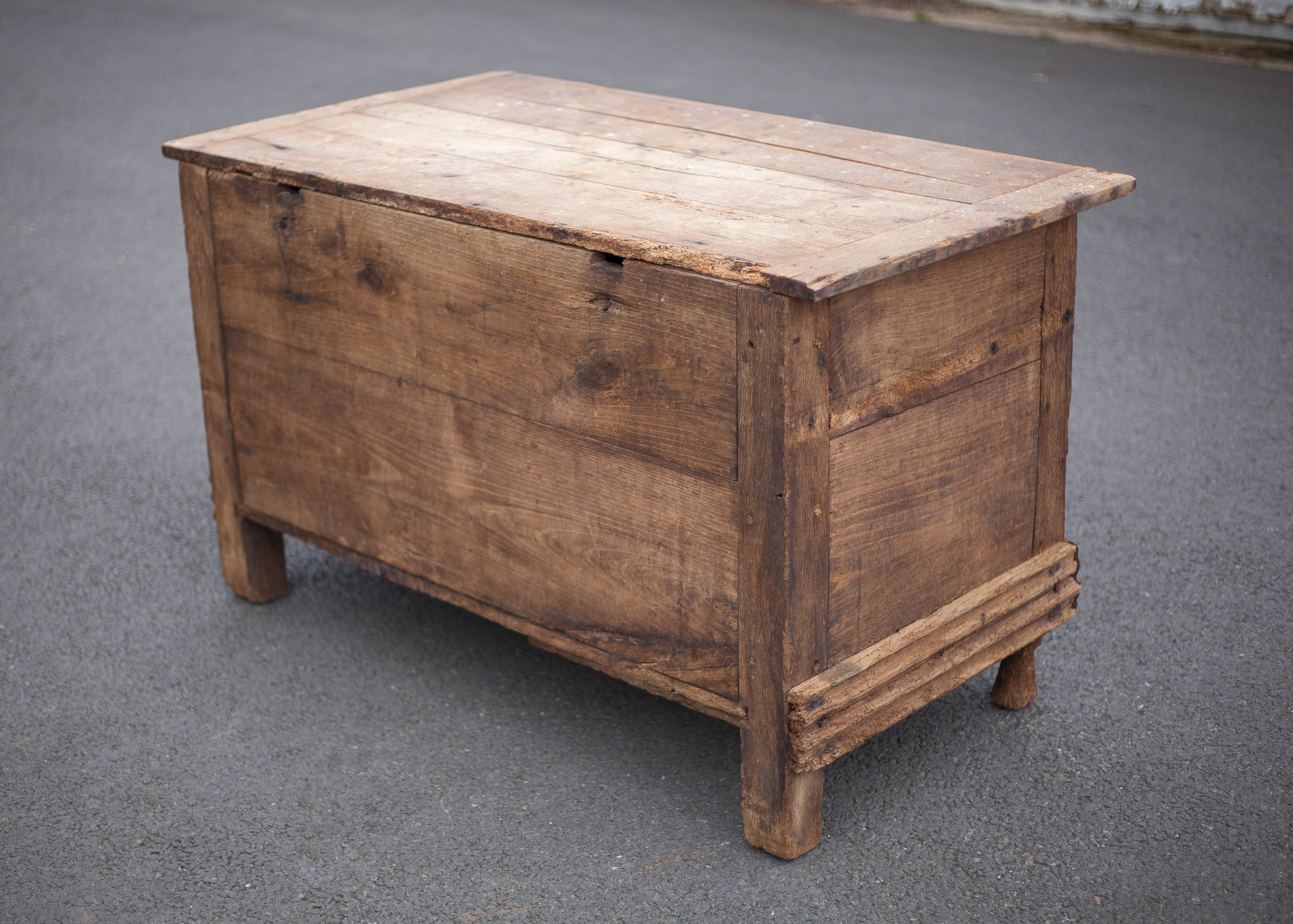 Oak chest