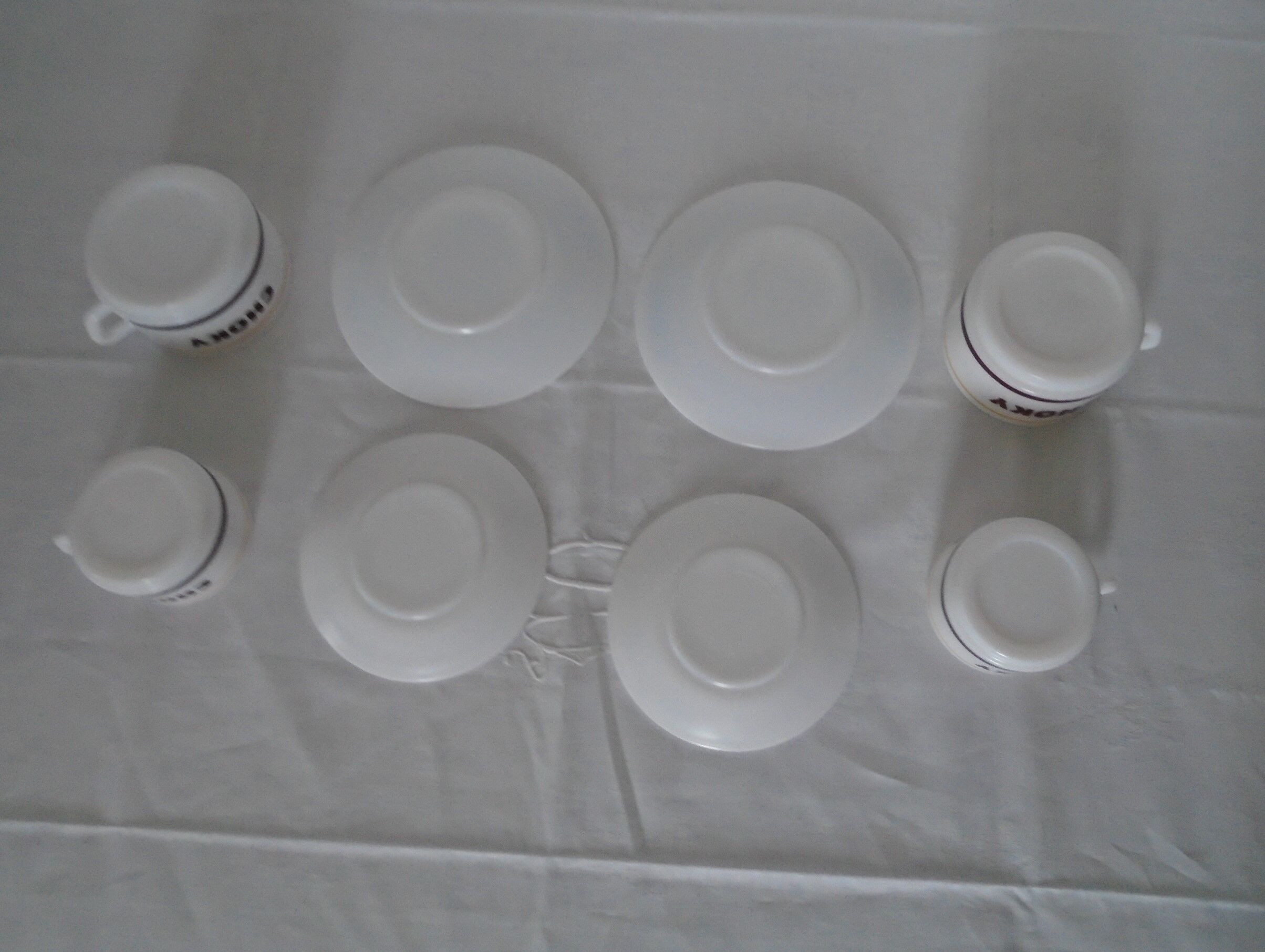 4 cups chocolate cups Choky