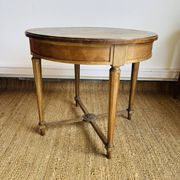 Louis XVI style round side table with fluted legs – 654011