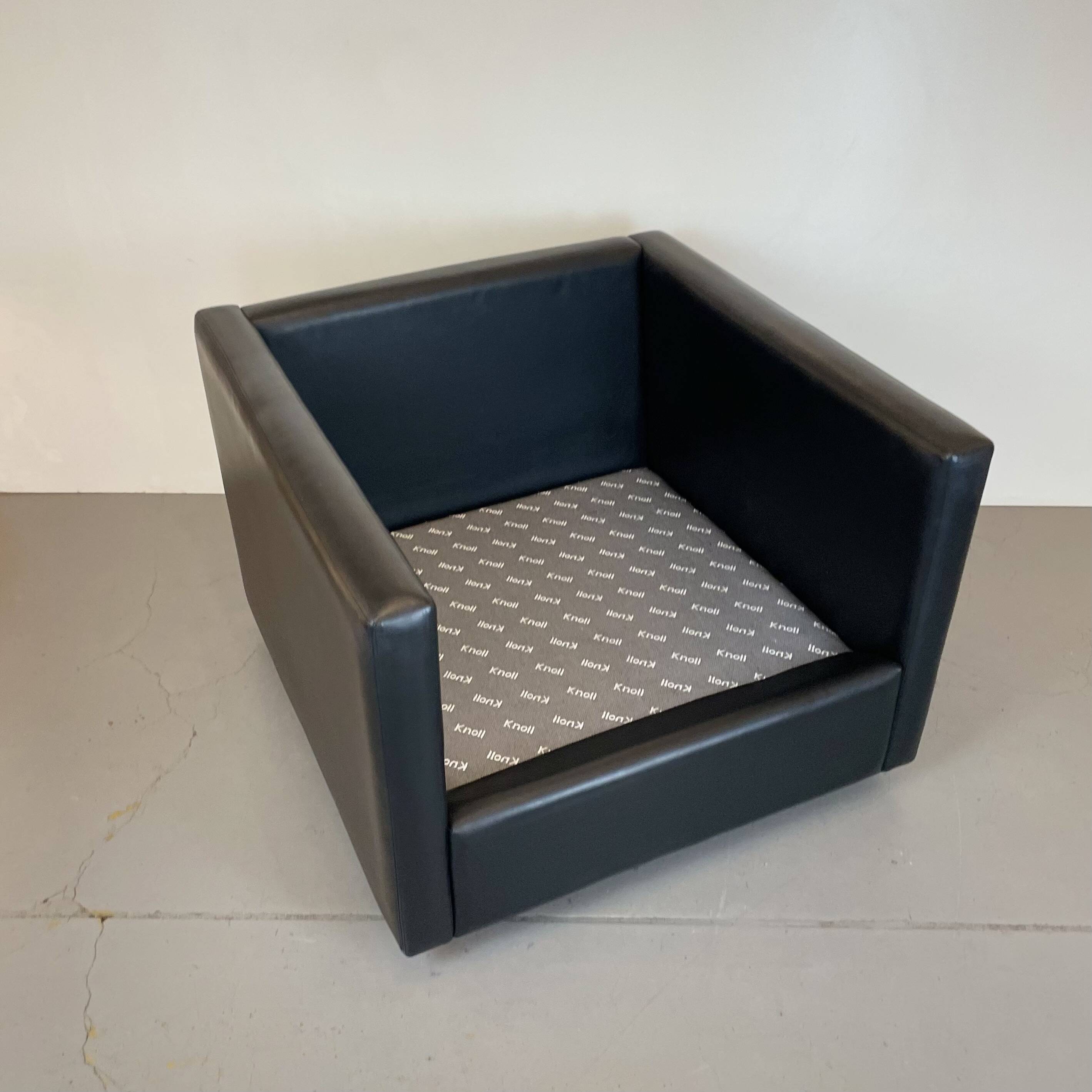 Pair of Black Leather Cube Club-Chairs by Charles Pfister for Knoll, 1980s