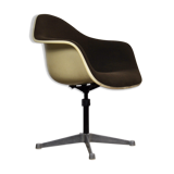 Charles Eames for Herman Miller armchair, 1970