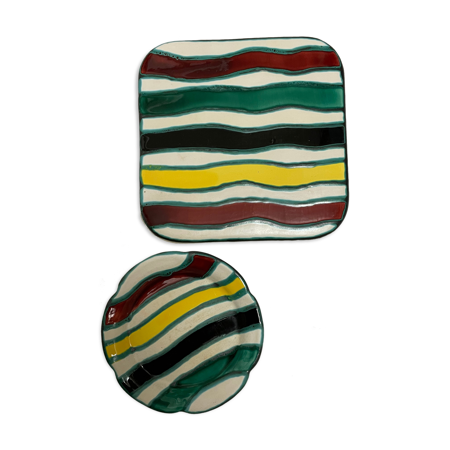 Underside and small colorful plate