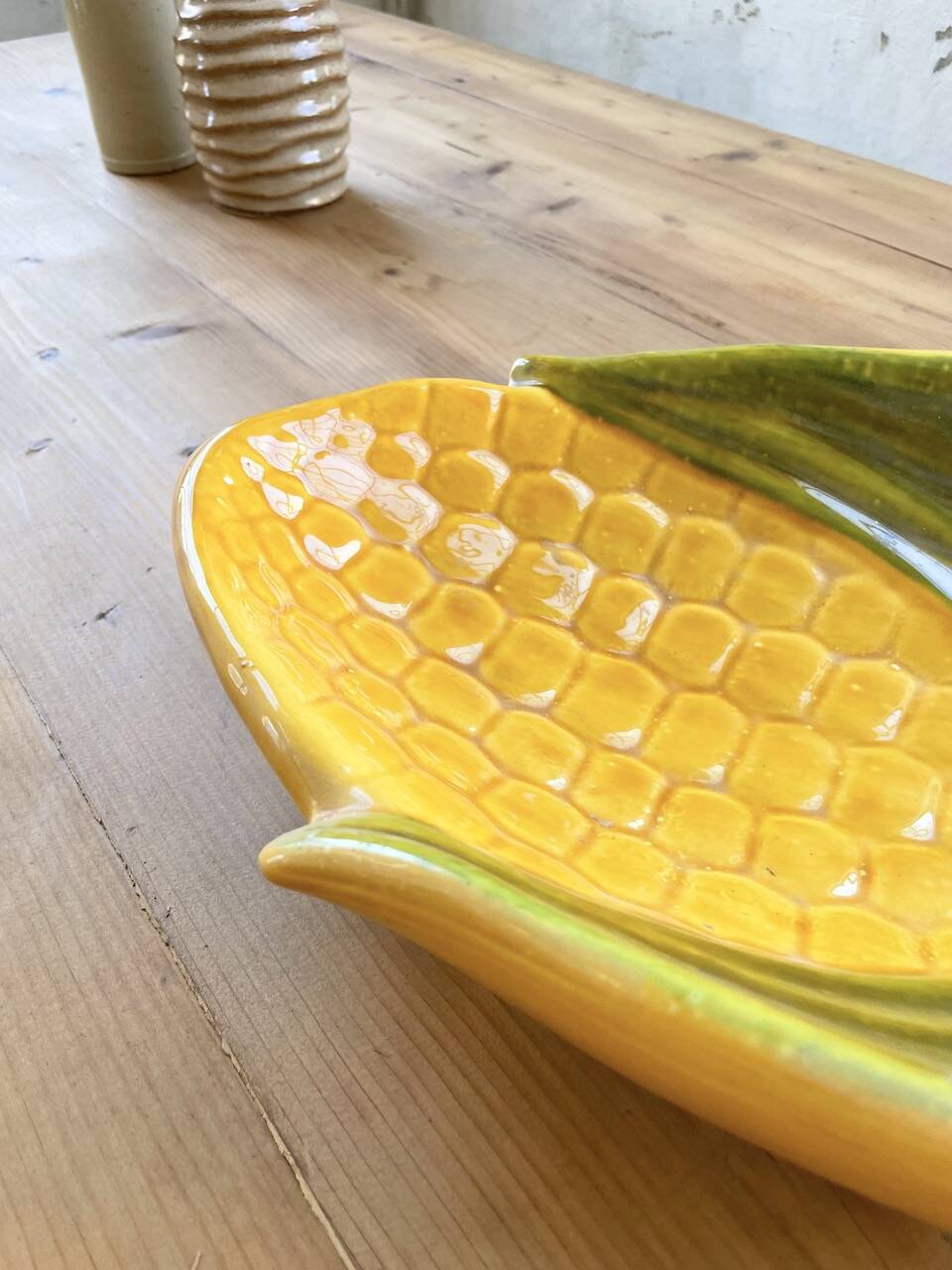 Large ceramic “corn” dish