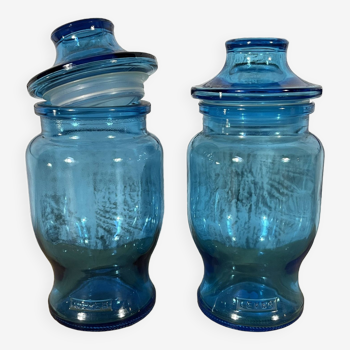 Series of 2 lever medicine jars