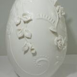 Slush porcelain vase / vintage