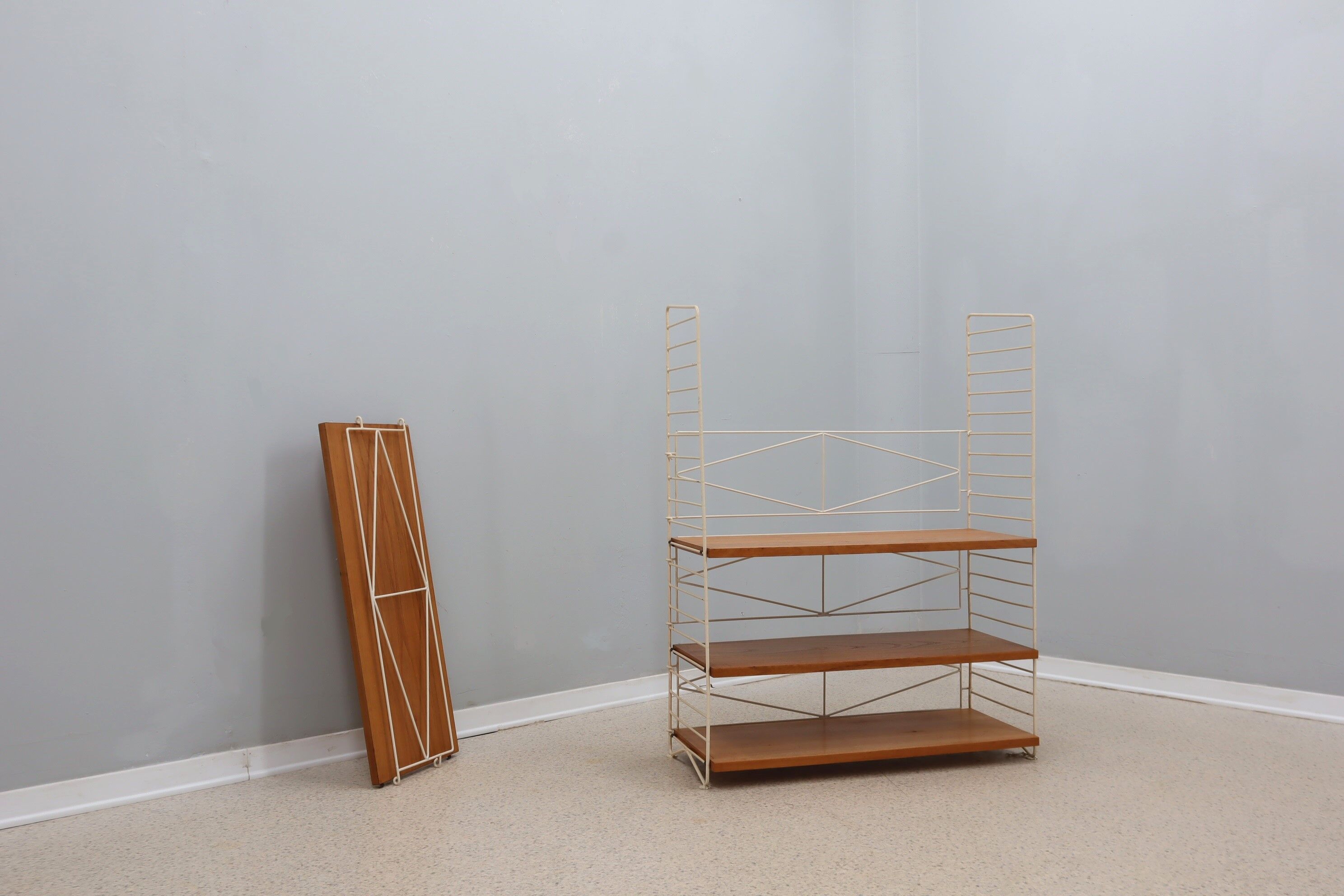 String system vintage shelves 1960s